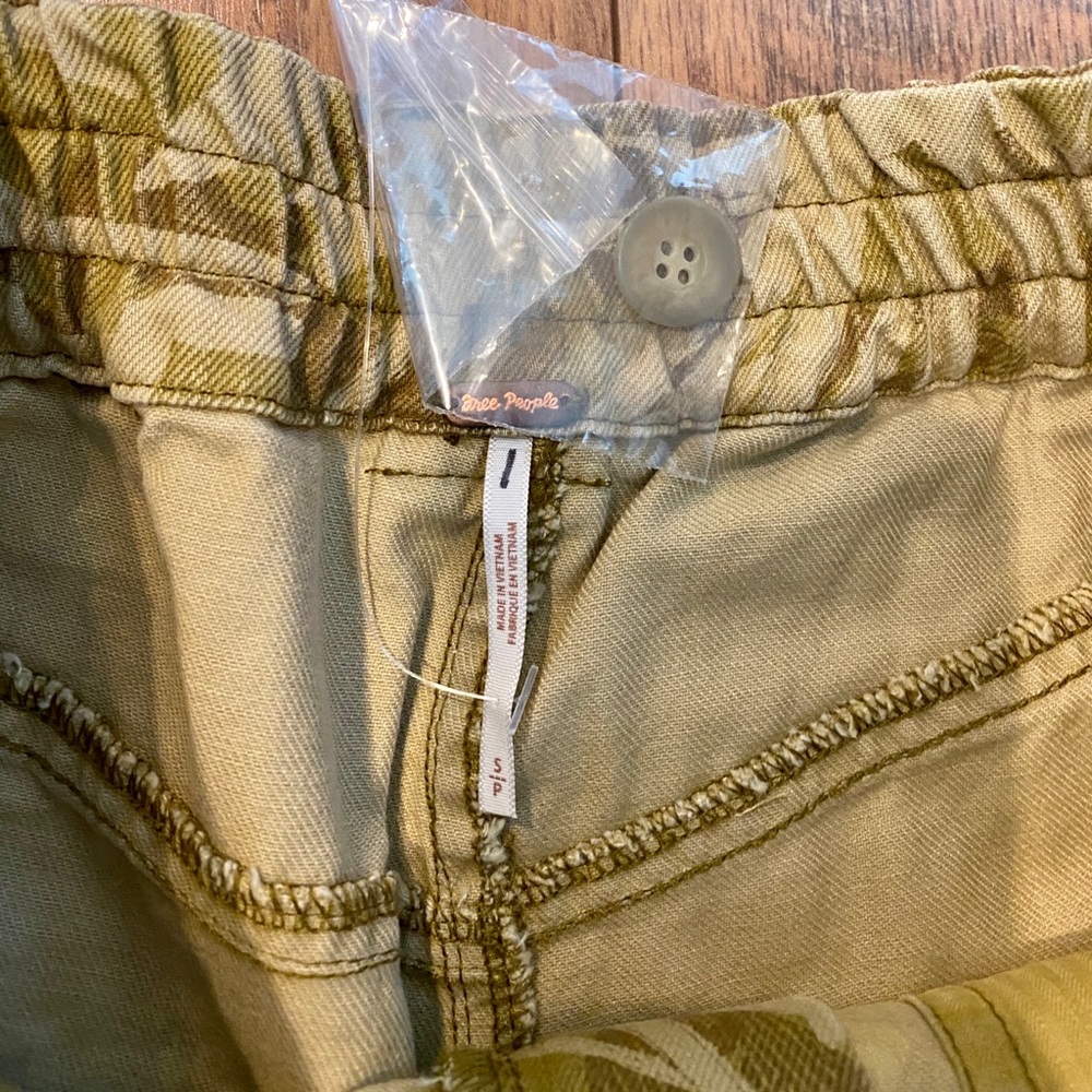 FREE PEOPLE High Rise Utility Shorts NWOT - Picture 8 of 11